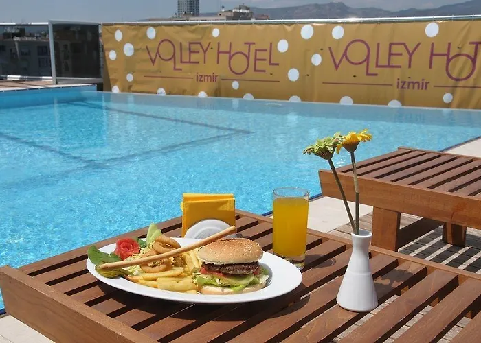 Volley Отель Измир