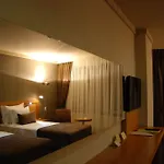 Отель Volley 4*